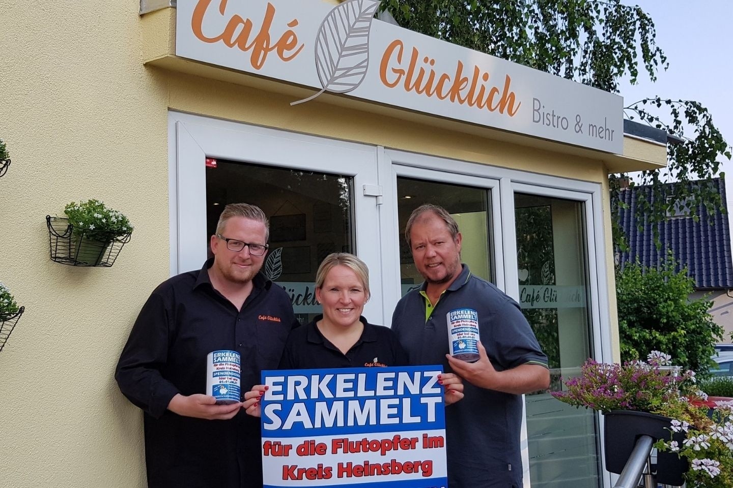 Spenden, Café Glücklich, Flutkatastrophe